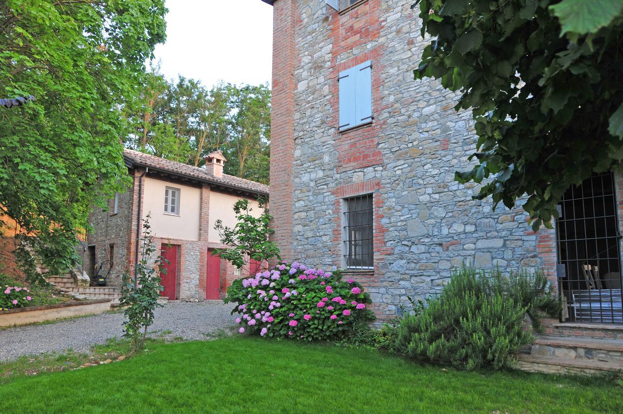 Bosco Dei Poveri Agazzano Ngoại thất bức ảnh